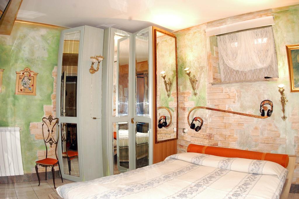 Hospitales Del Pellegrino - Trastevere Affittacamere